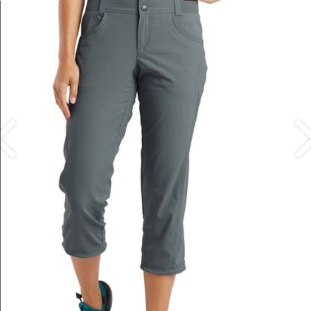 Title Nine Clamber Capri Navy Blue Hiking Pants - Picture 8 of 13